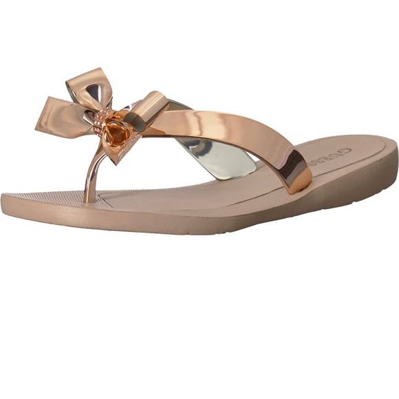 Guess Women's TUTU9 Flat Sandal, gold - Picture 3 of 3